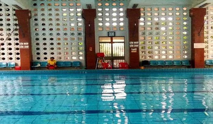 Hồ bơi Tản Đà nằm ở số 69 Tản Đà, phường 11, quận 5, thành phố Hồ Chí Minh